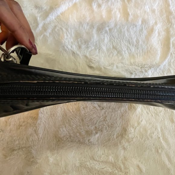 Gucci Wristlet - Picture 12 of 13